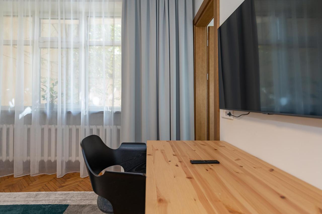 Downtown 4Bd Master Apartment By Hostlovers Κάουνας Εξωτερικό φωτογραφία