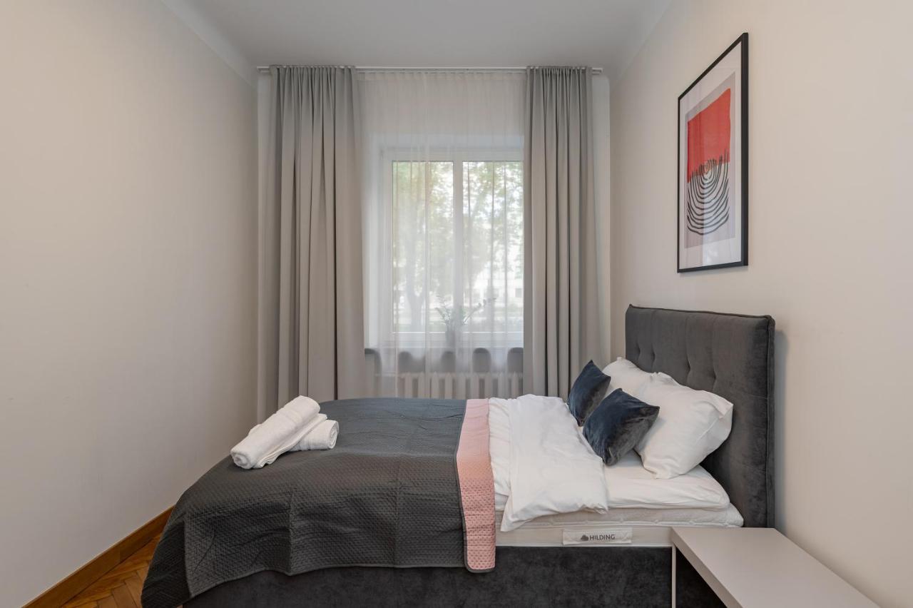 Downtown 4Bd Master Apartment By Hostlovers Κάουνας Εξωτερικό φωτογραφία