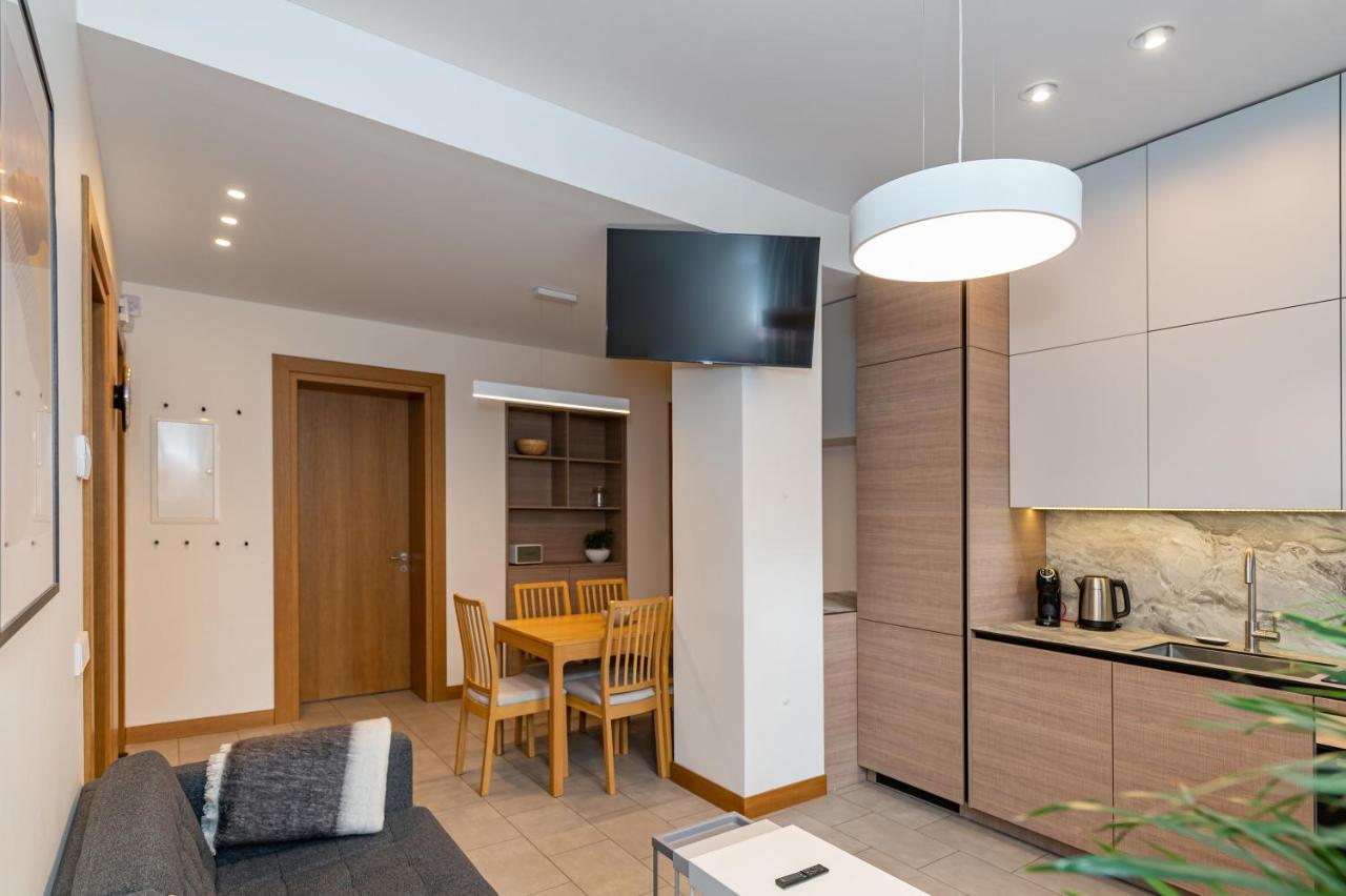 Downtown 4Bd Master Apartment By Hostlovers Κάουνας Εξωτερικό φωτογραφία
