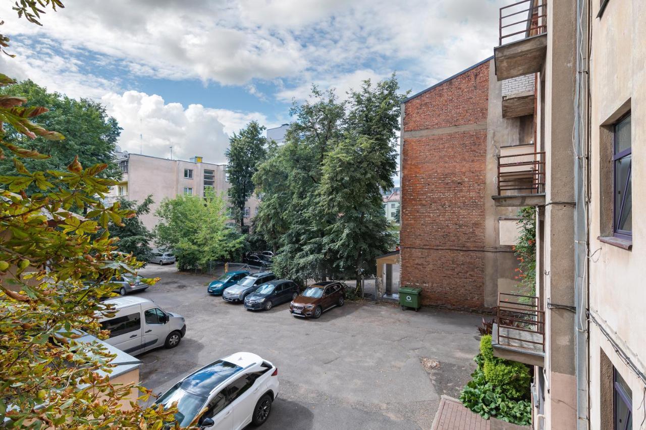 Downtown 4Bd Master Apartment By Hostlovers Κάουνας Εξωτερικό φωτογραφία