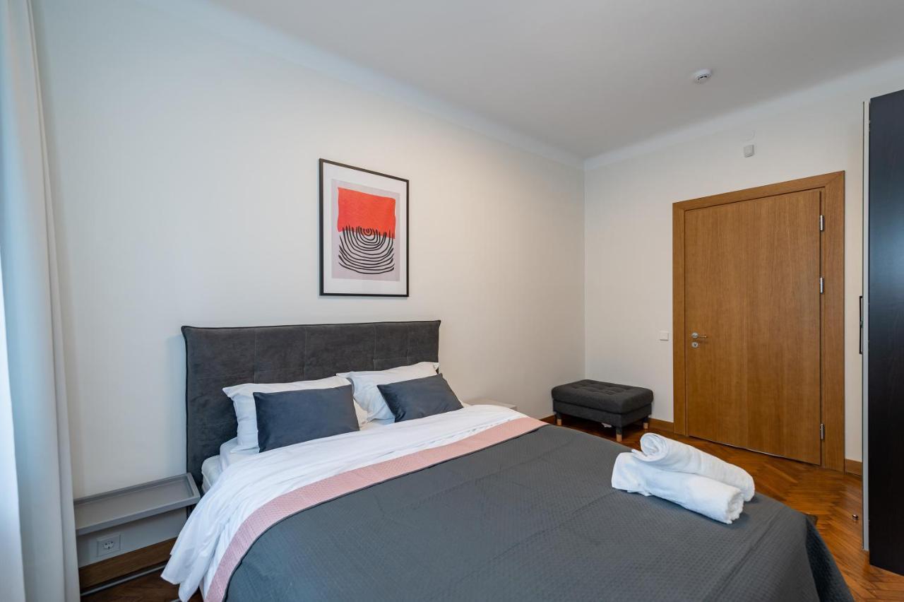 Downtown 4Bd Master Apartment By Hostlovers Κάουνας Εξωτερικό φωτογραφία