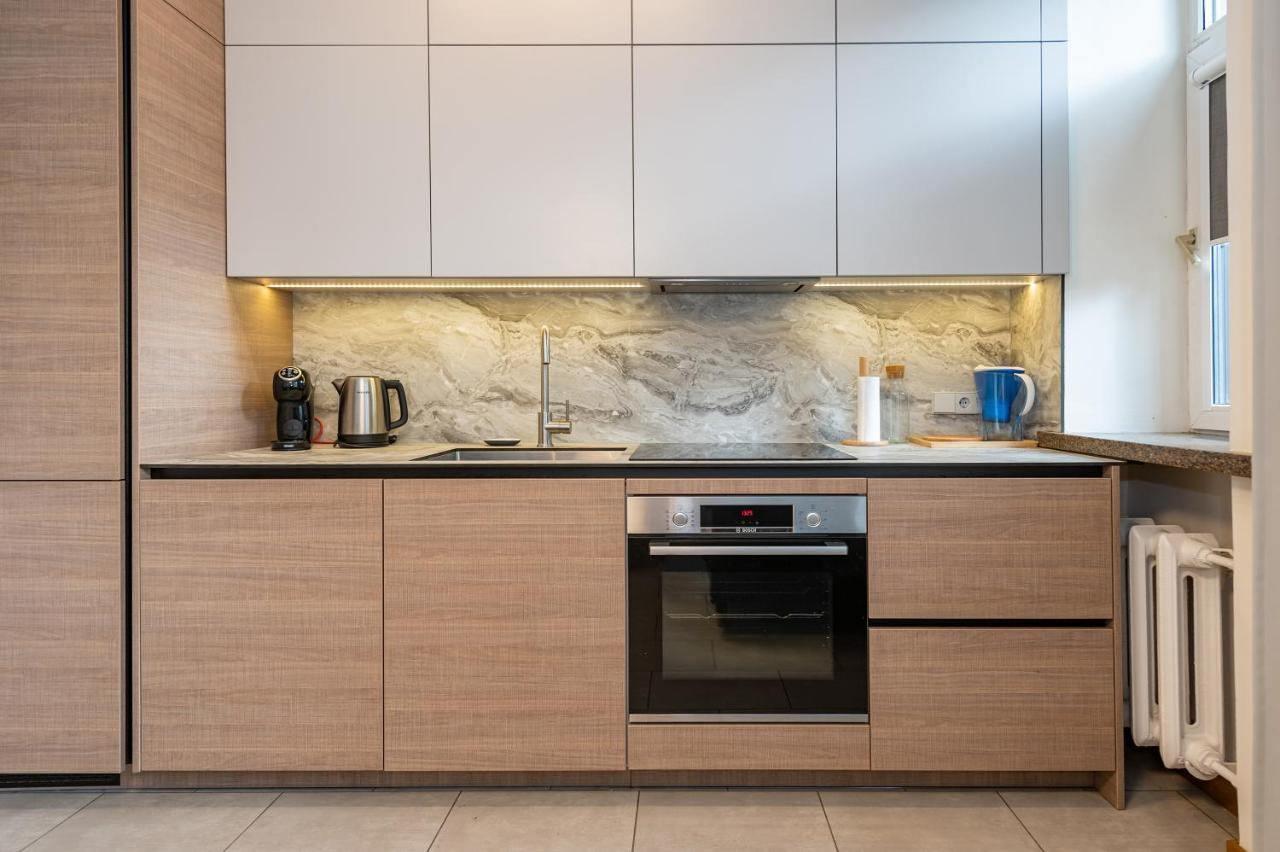Downtown 4Bd Master Apartment By Hostlovers Κάουνας Εξωτερικό φωτογραφία